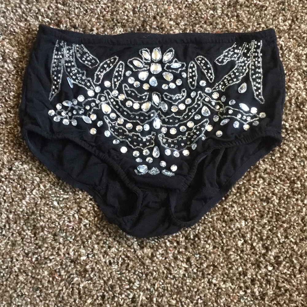 High waist rave booty shorts embellished